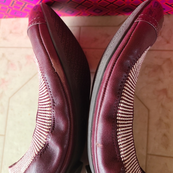Tory Burch "Gabby" Calf Leather Ballet Flats Size 6 ~ EUC - Picture 6 of 9